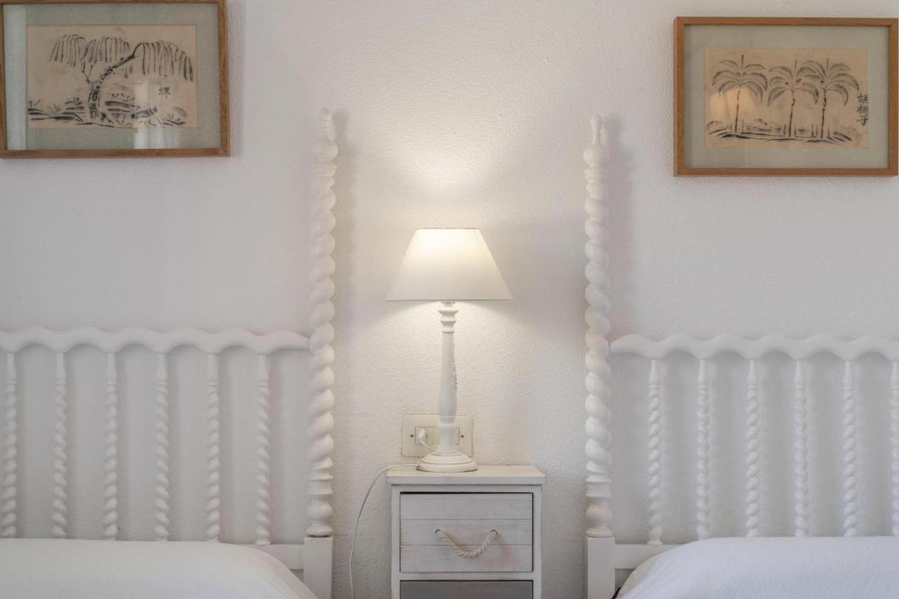 Cala de Sant Vicenc Gorgeous Renovated Cala Sant Vicenc Beach Villa מראה חיצוני תמונה