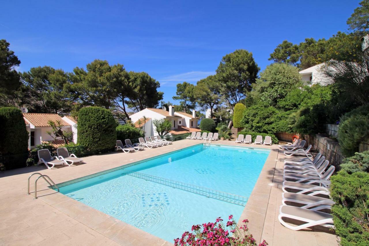 Cala de Sant Vicenc Gorgeous Renovated Cala Sant Vicenc Beach Villa מראה חיצוני תמונה