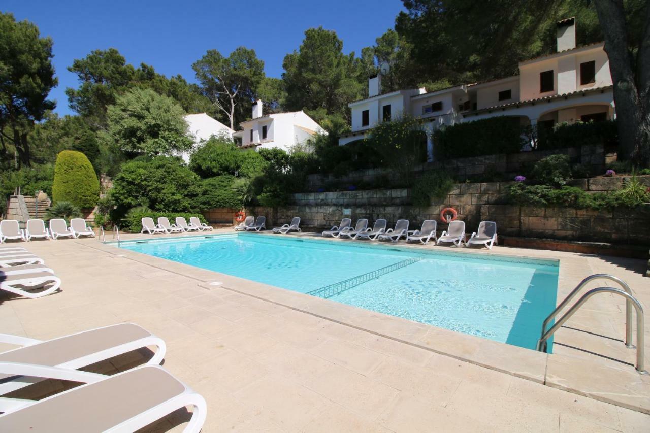 Cala de Sant Vicenc Gorgeous Renovated Cala Sant Vicenc Beach Villa מראה חיצוני תמונה