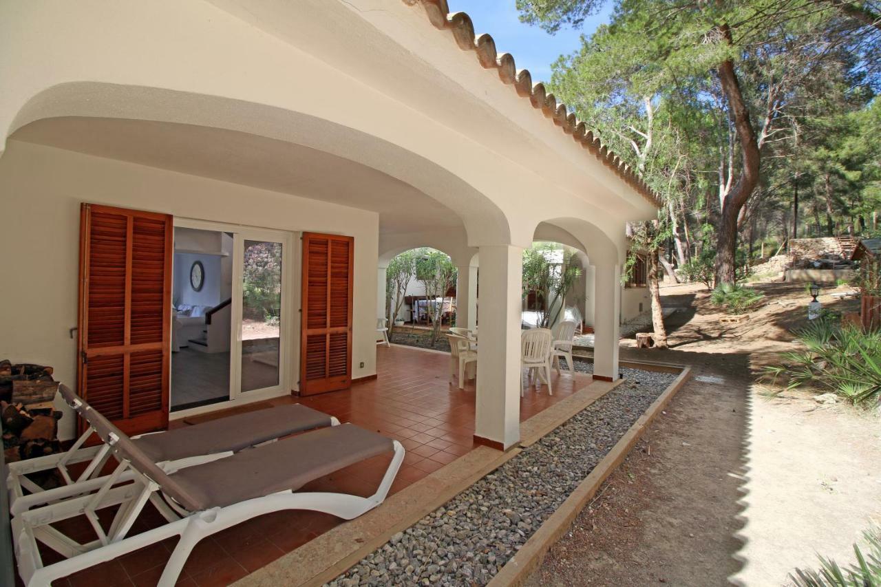 Cala de Sant Vicenc Gorgeous Renovated Cala Sant Vicenc Beach Villa מראה חיצוני תמונה